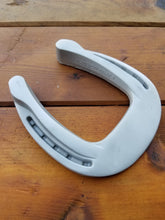 Load image into Gallery viewer, Nanric Drop Forged Rail Shoe, Size 4 (each)